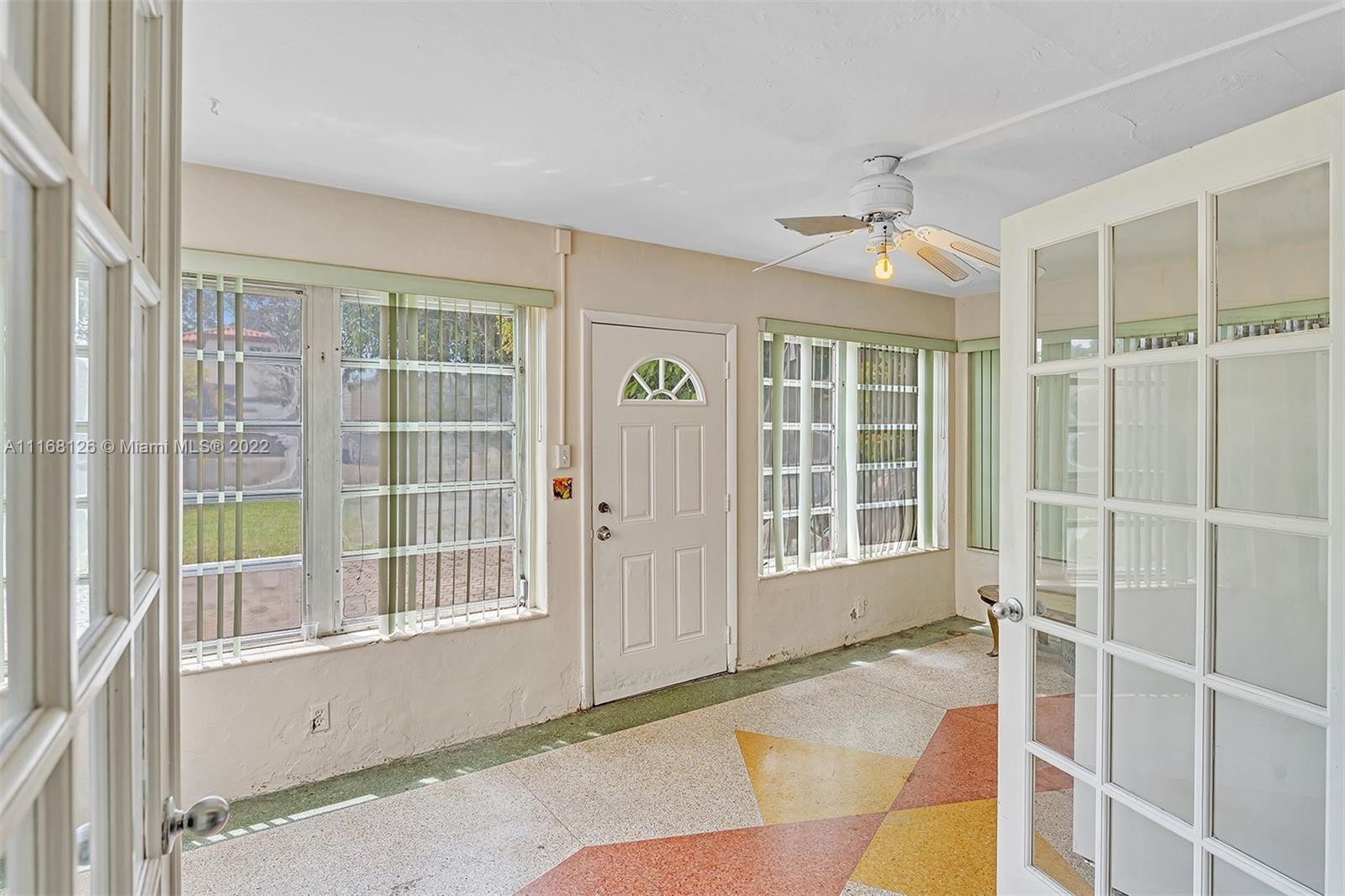 AMD PLAT OF SUNSET LAKE S - Residential