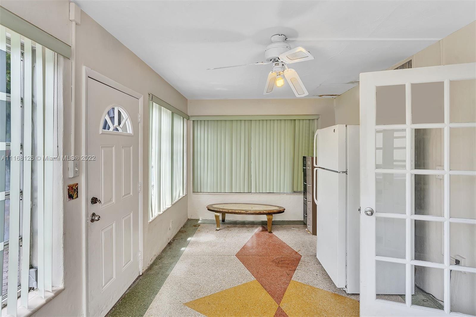 AMD PLAT OF SUNSET LAKE S - Residential