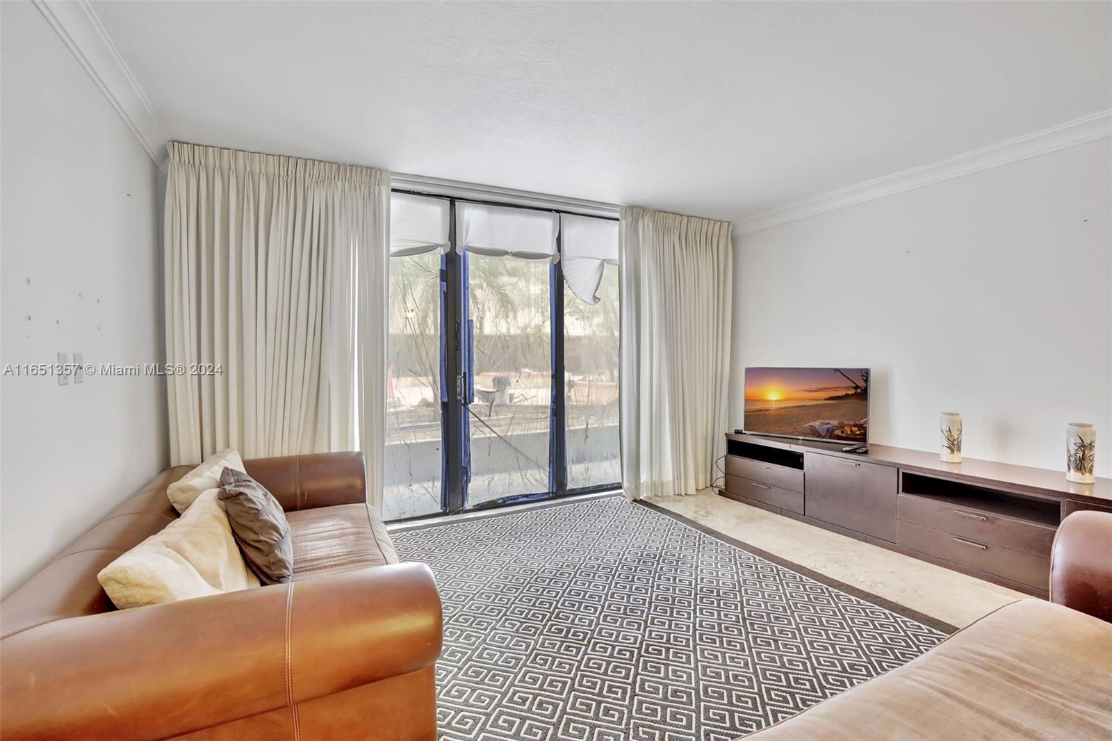 BALMORAL CONDO - Residential