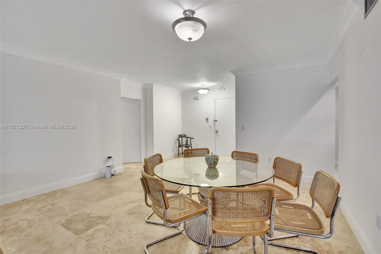 BALMORAL CONDO - Residential