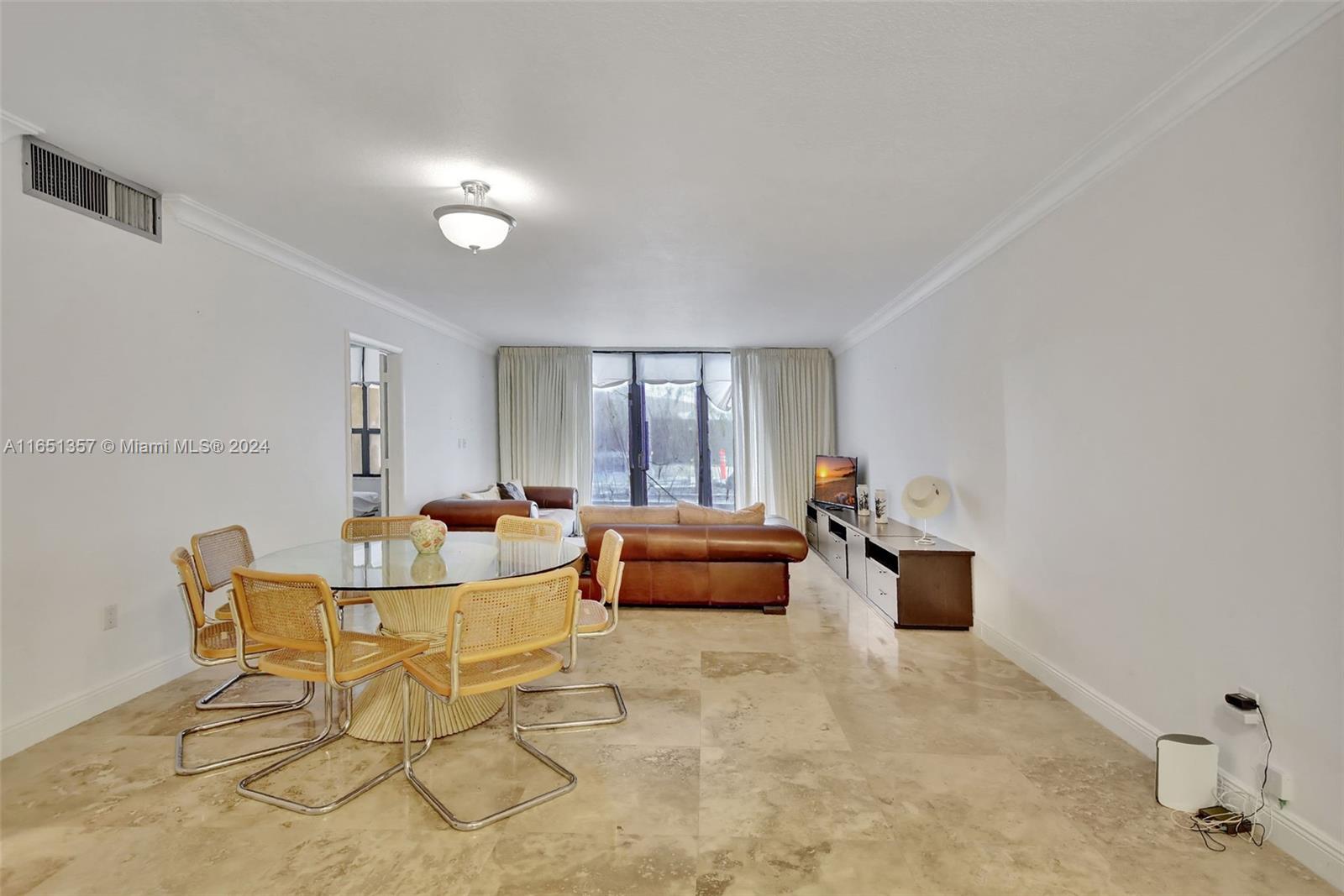 BALMORAL CONDO - Residential