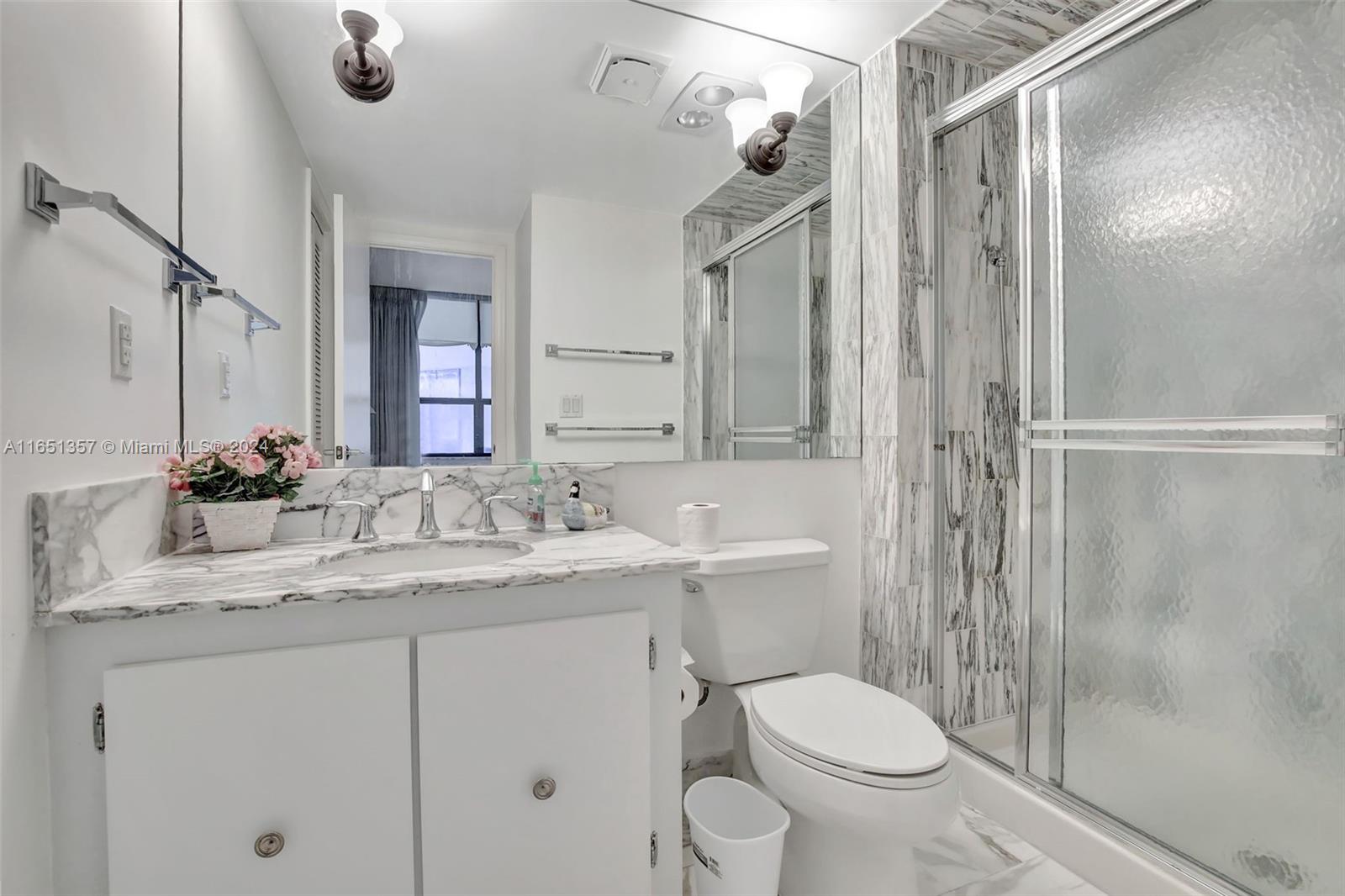 BALMORAL CONDO - Residential