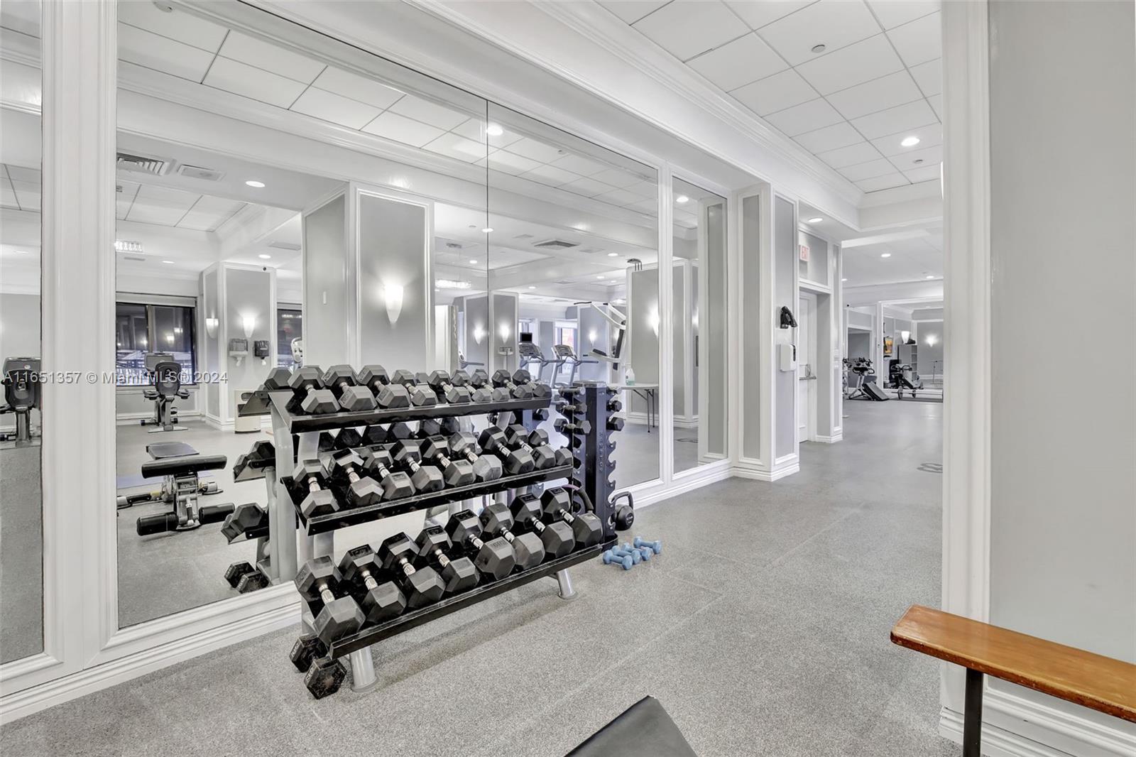 BALMORAL CONDO - Residential