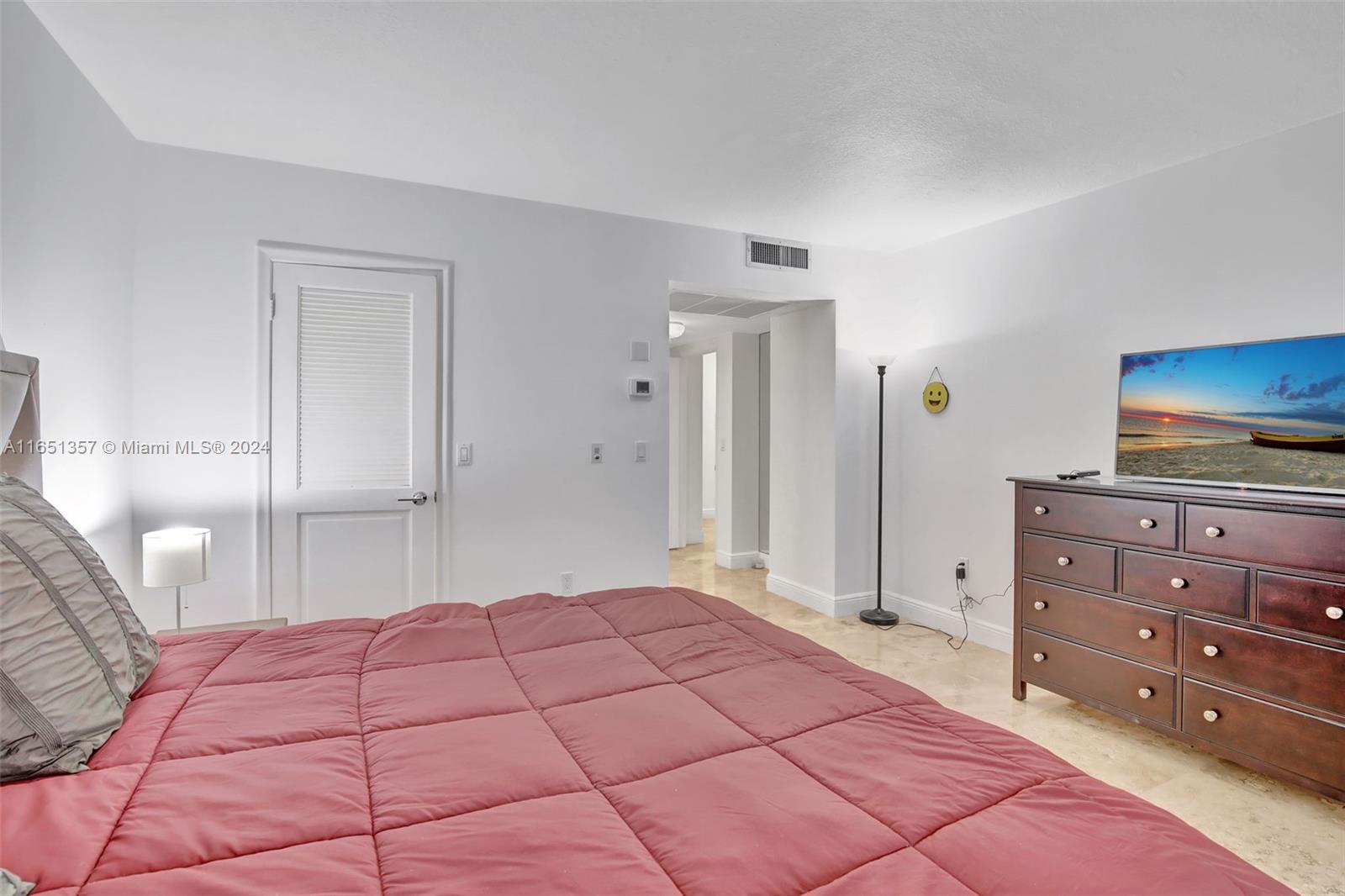 BALMORAL CONDO - Residential