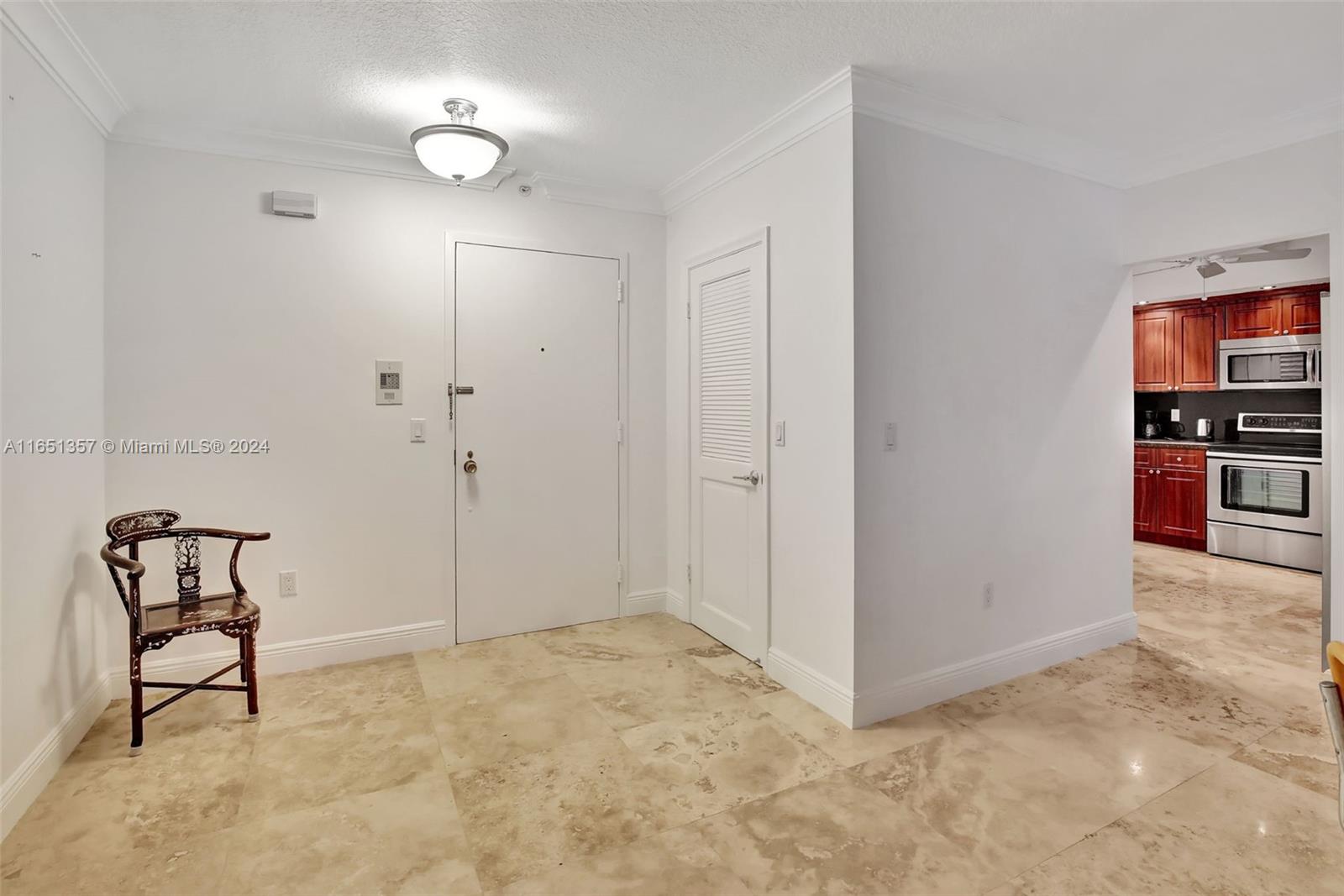 BALMORAL CONDO - Residential