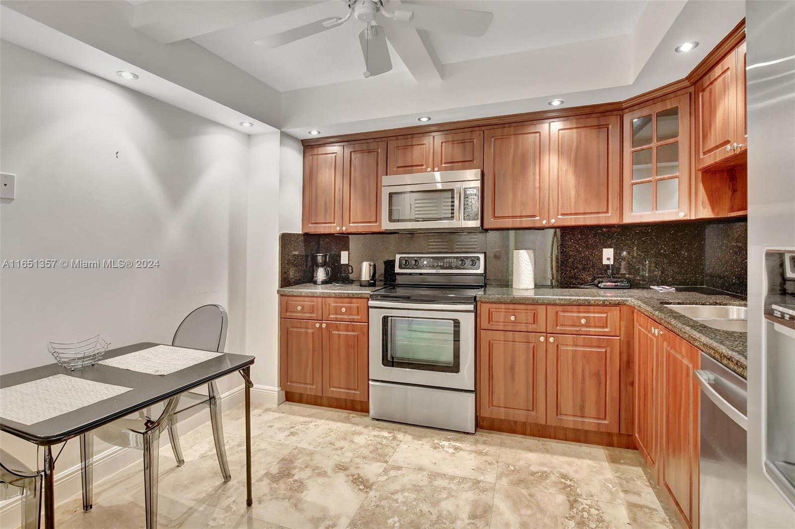 BALMORAL CONDO - Residential