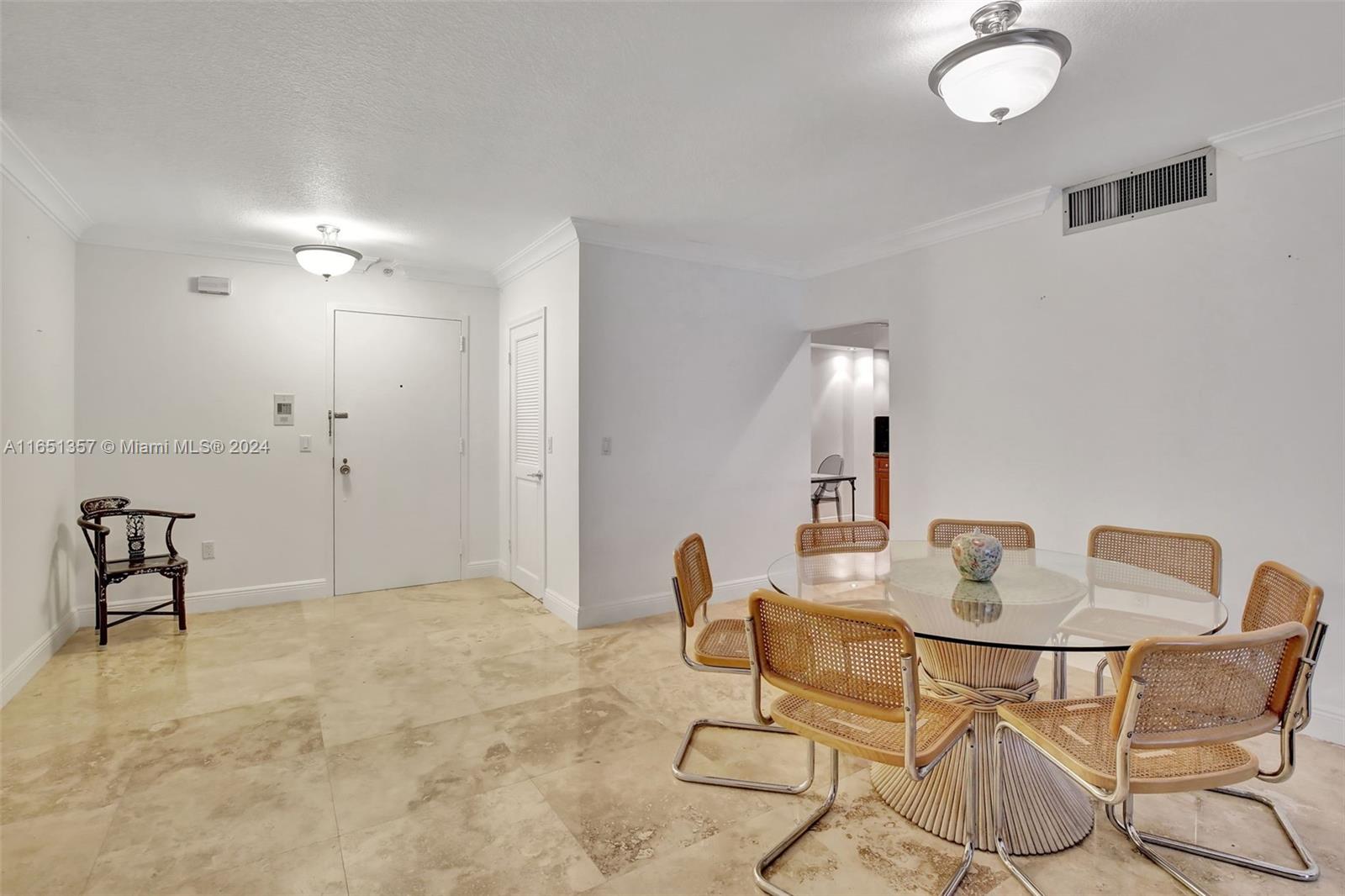 BALMORAL CONDO - Residential