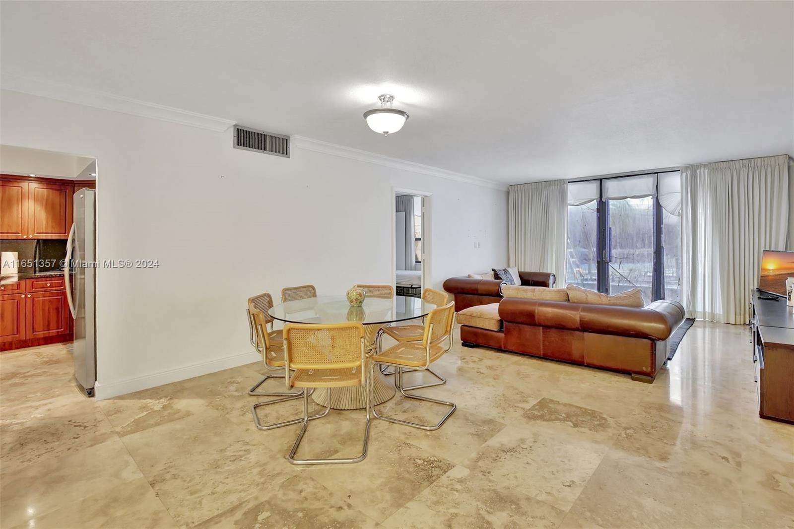 BALMORAL CONDO - Residential