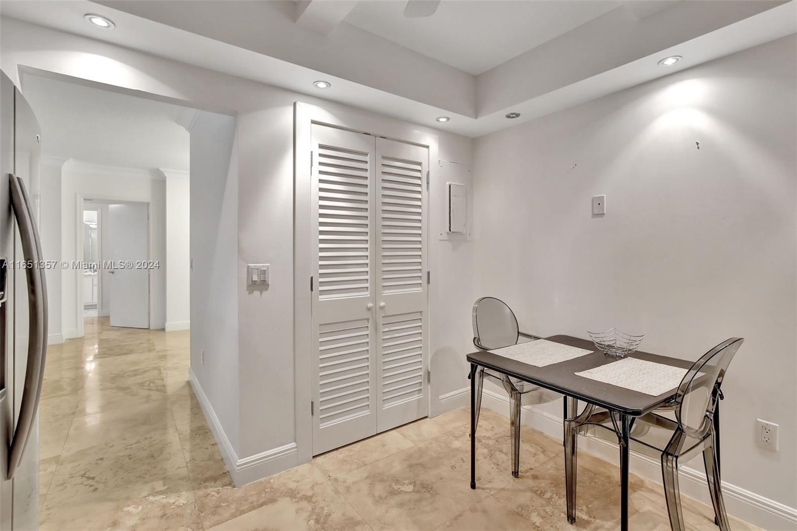 BALMORAL CONDO - Residential