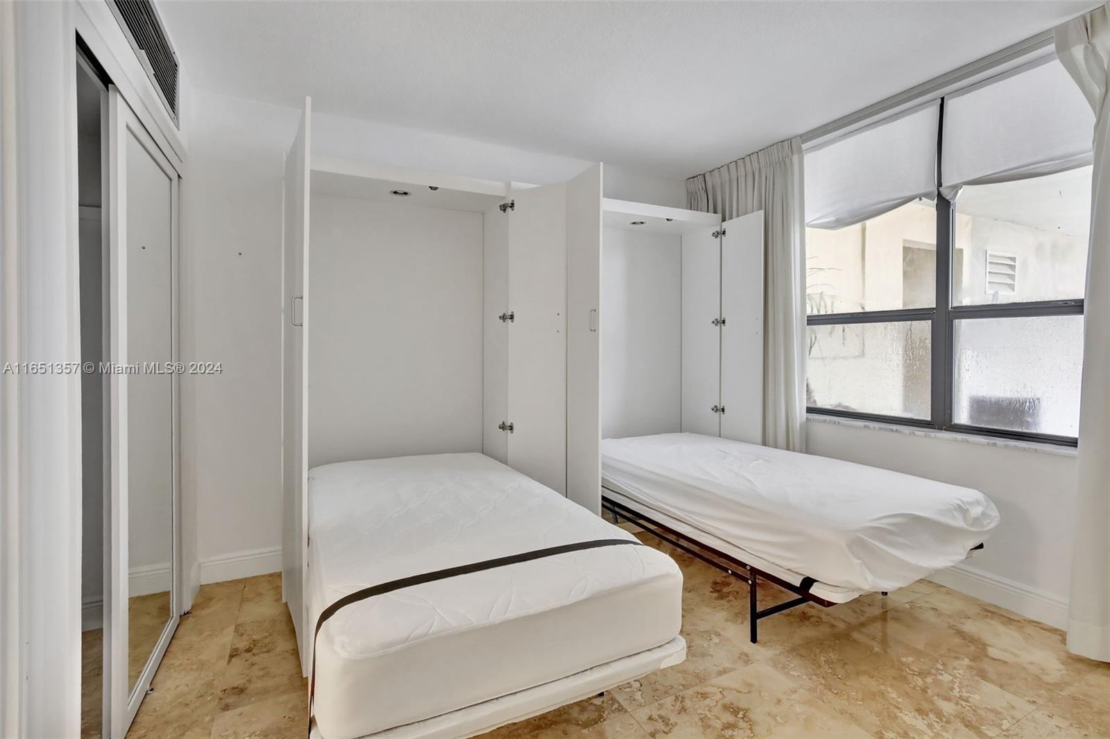 BALMORAL CONDO - Residential