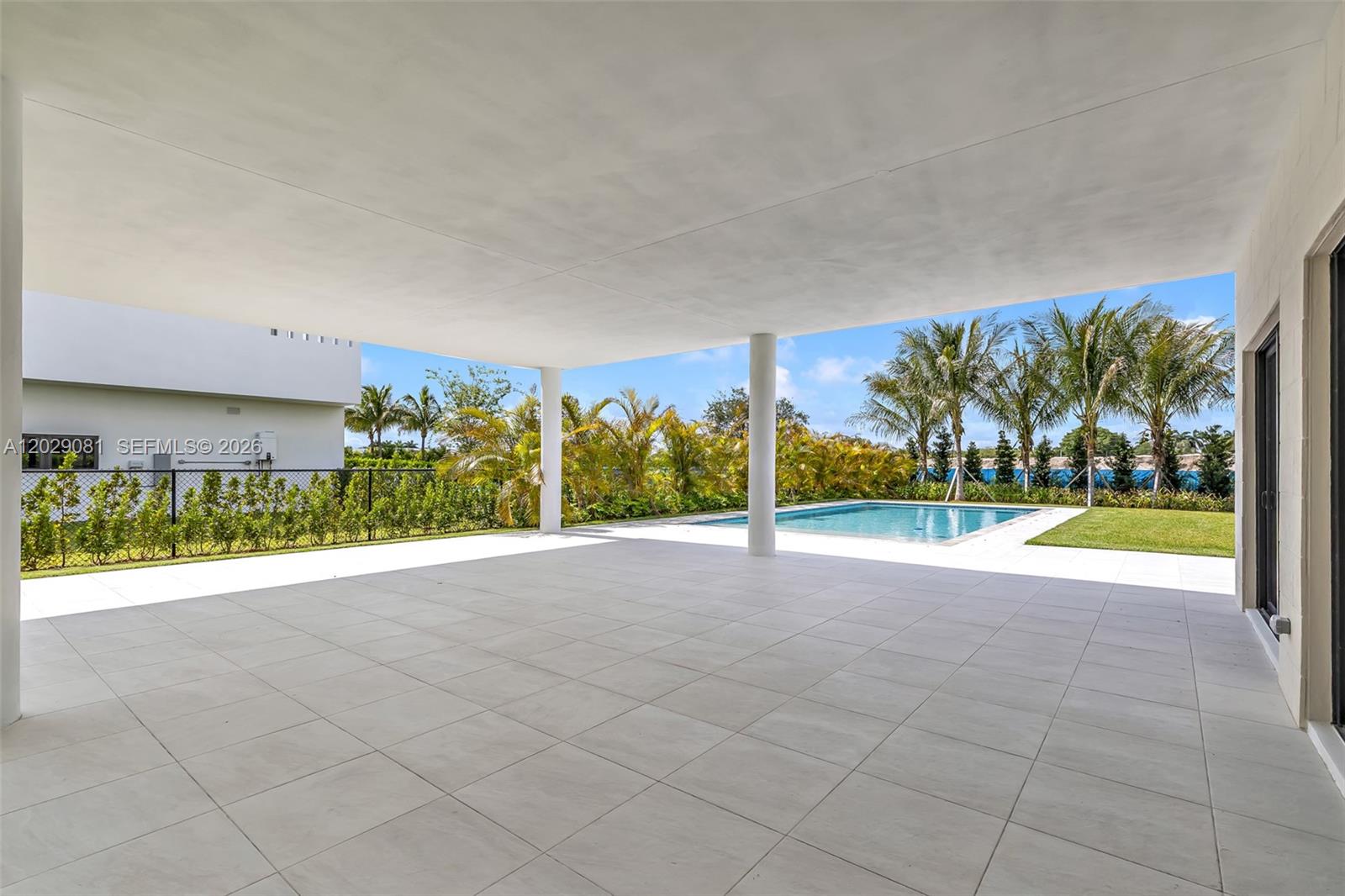 WESTON ESTATES - Residential