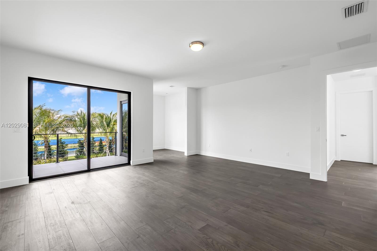 WESTON ESTATES - Residential