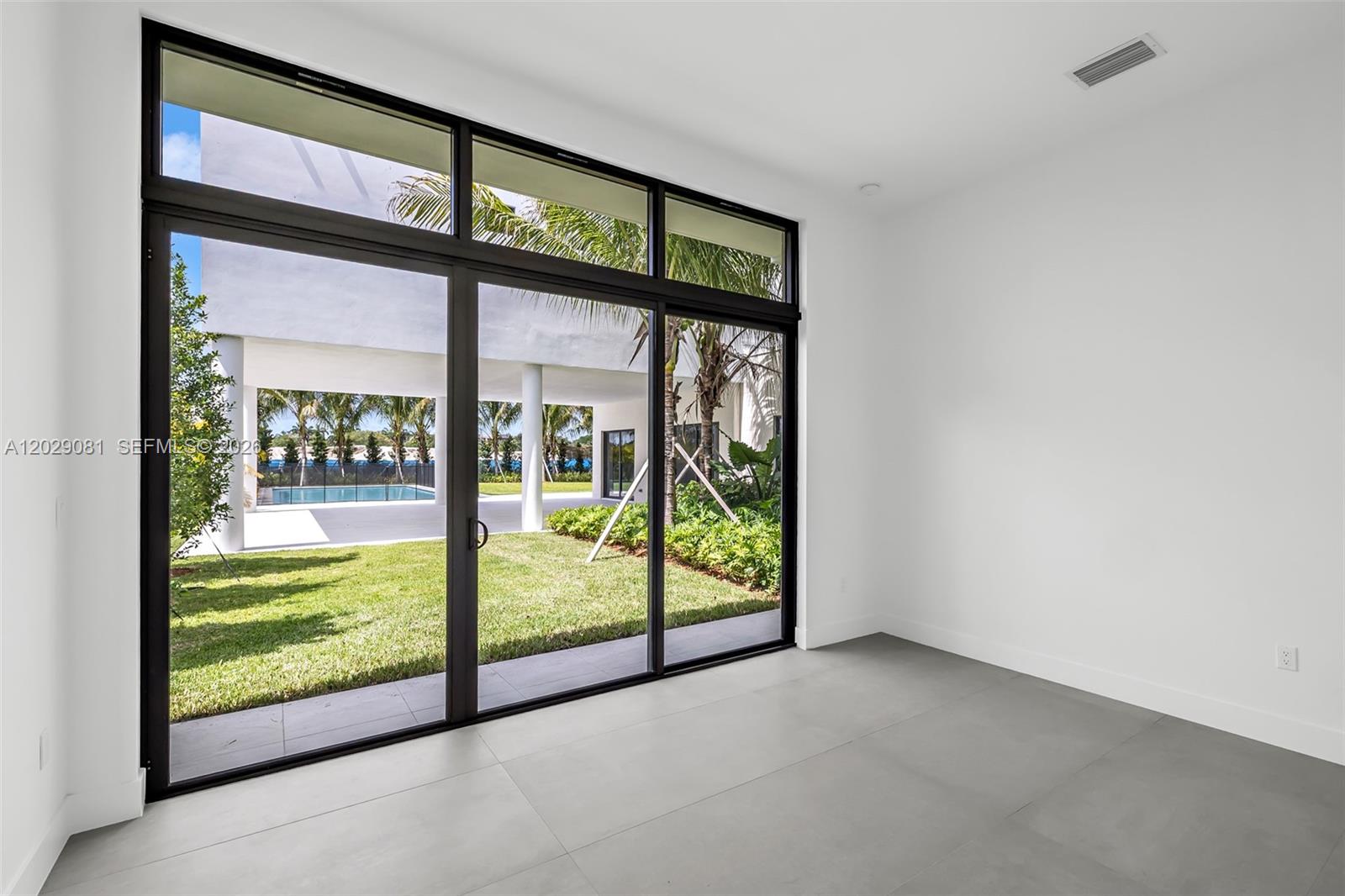 WESTON ESTATES - Residential