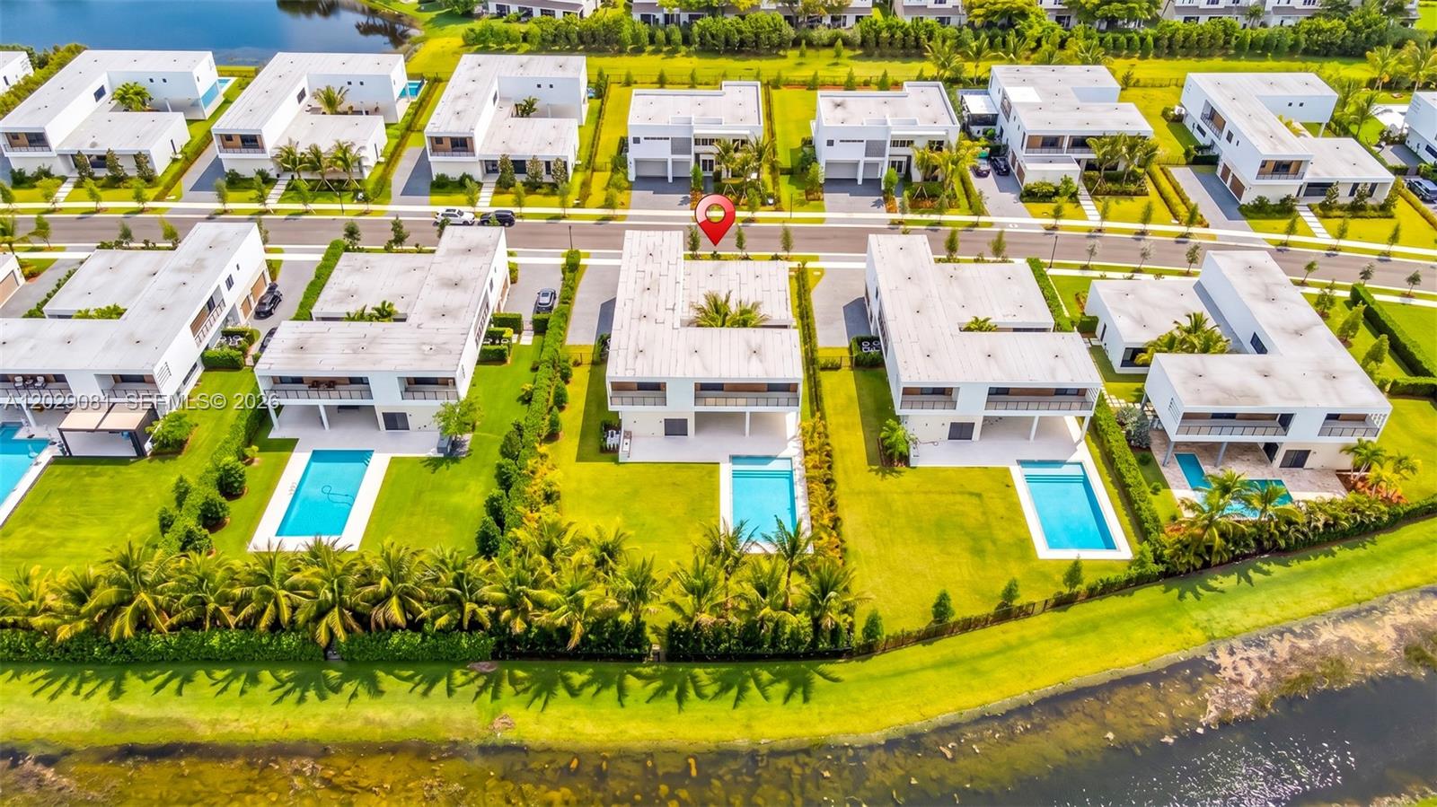 WESTON ESTATES - Residential