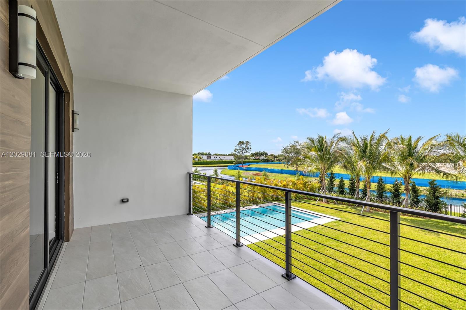 WESTON ESTATES - Residential