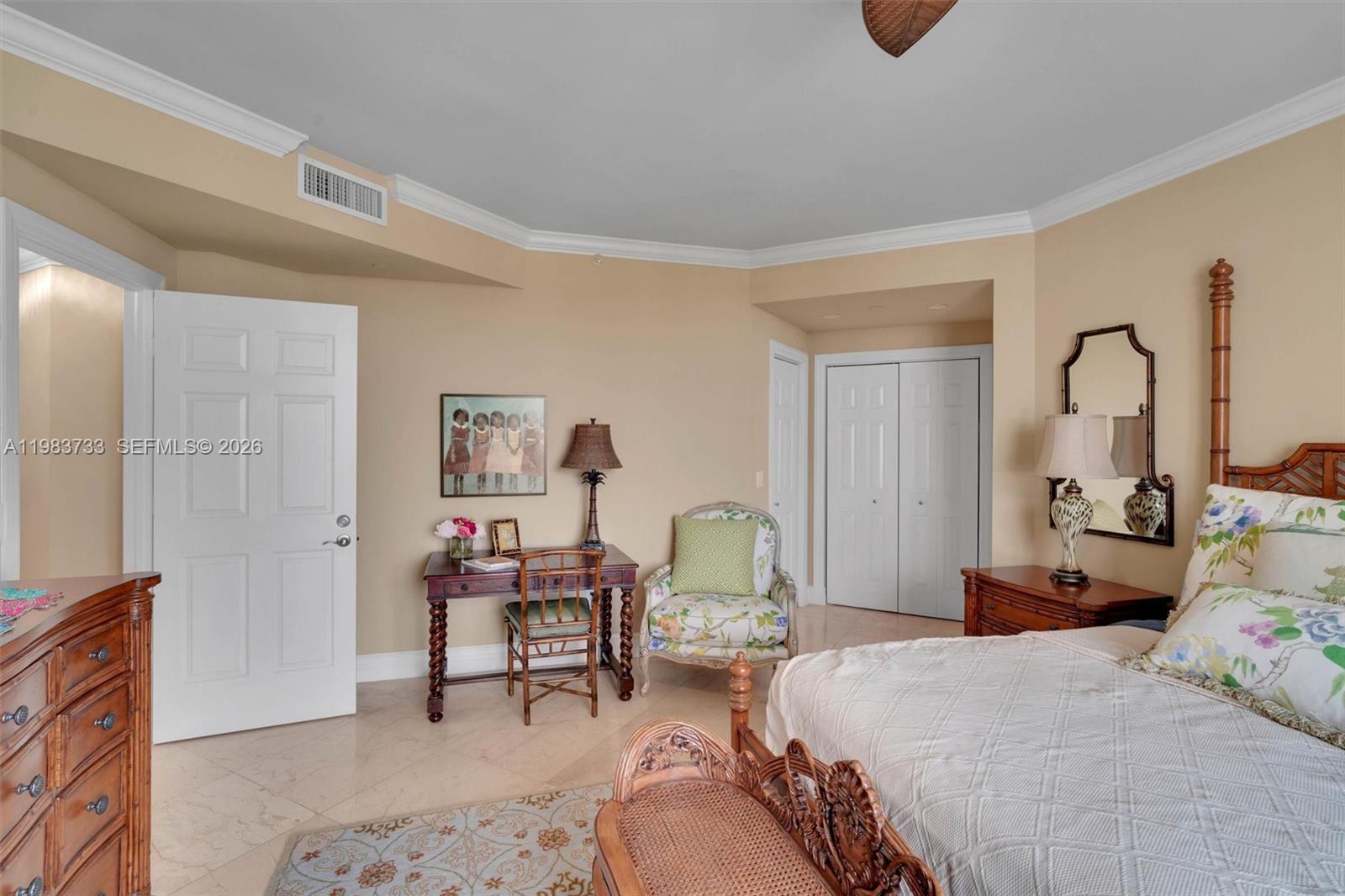 CARROLL WALK CONDO - Residential