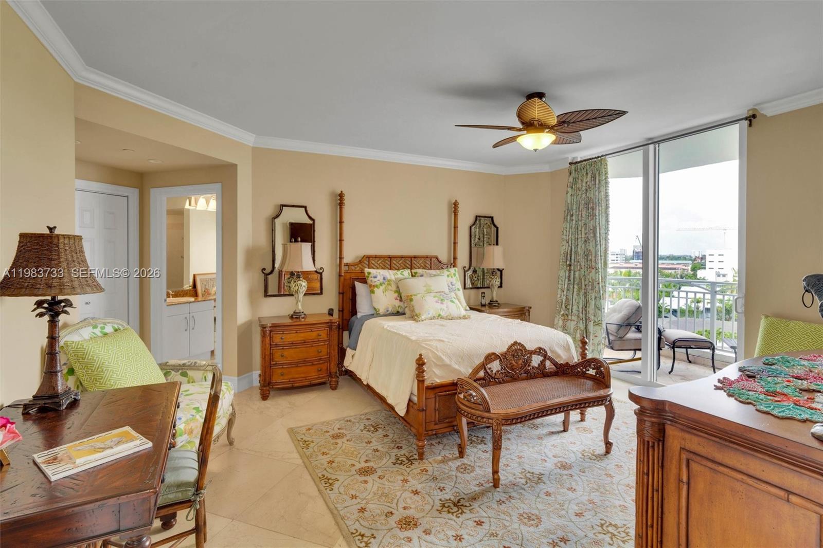 CARROLL WALK CONDO - Residential