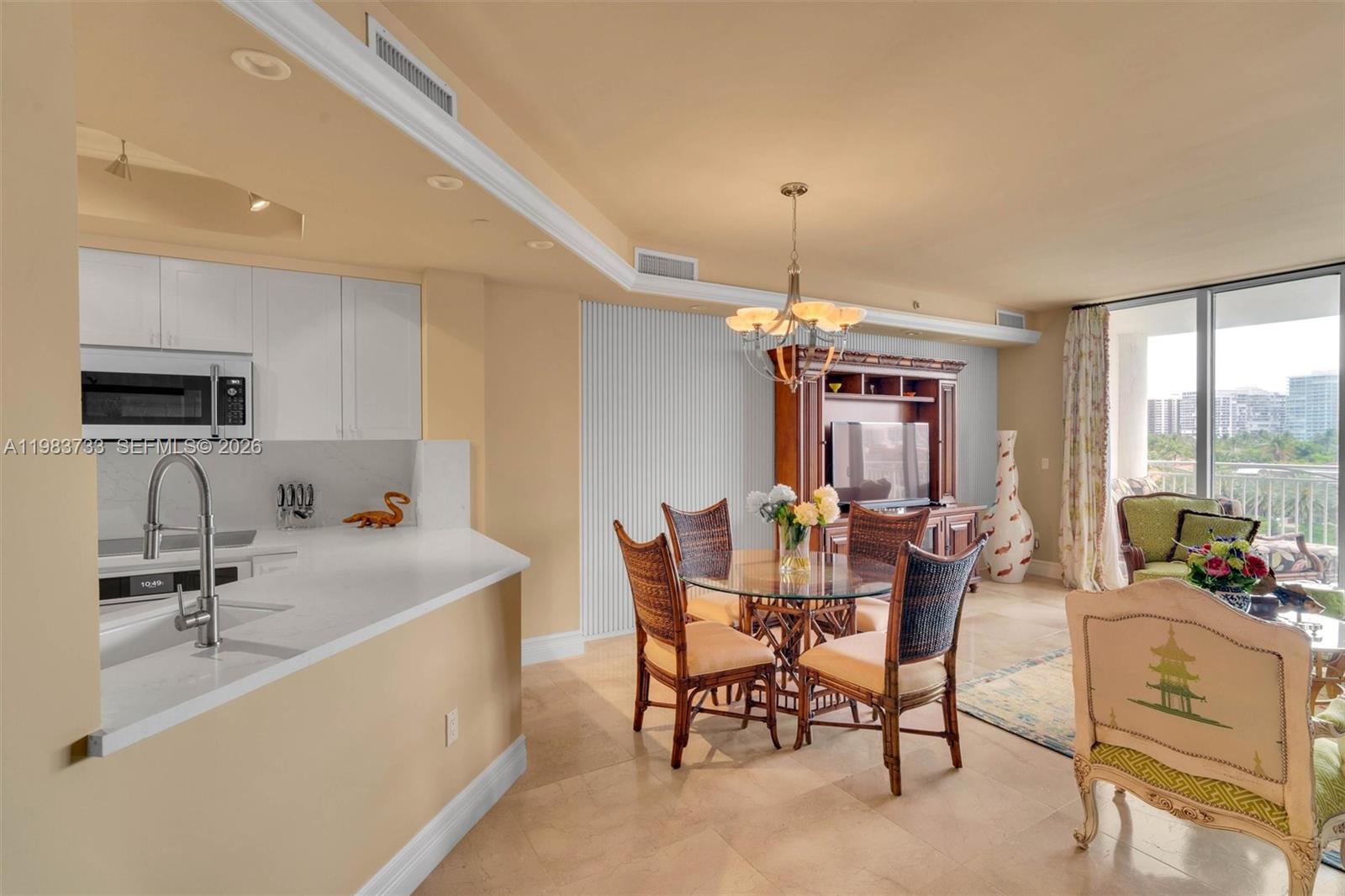 CARROLL WALK CONDO - Residential