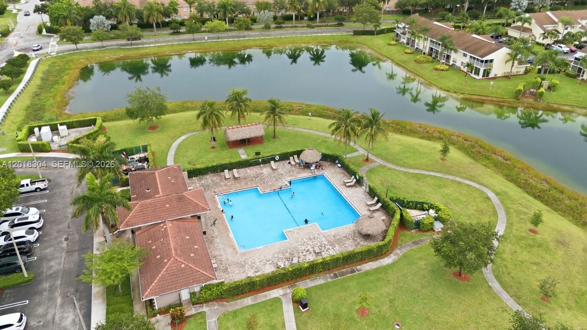 TOWNGATE CONDO ELEVEN - Residential