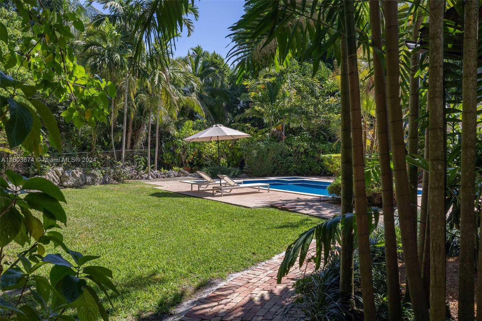 HAMMOCK PARK - Residential