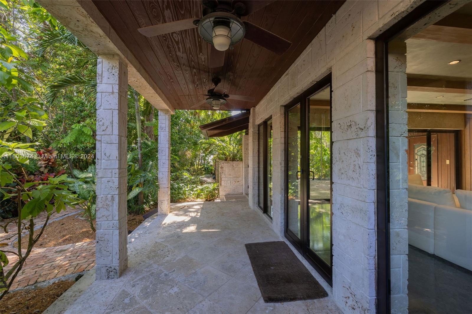 HAMMOCK PARK - Residential
