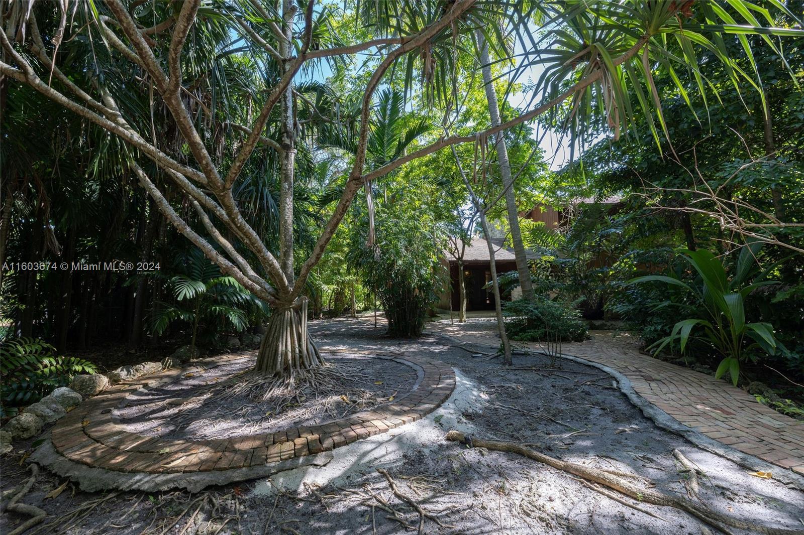 HAMMOCK PARK - Residential