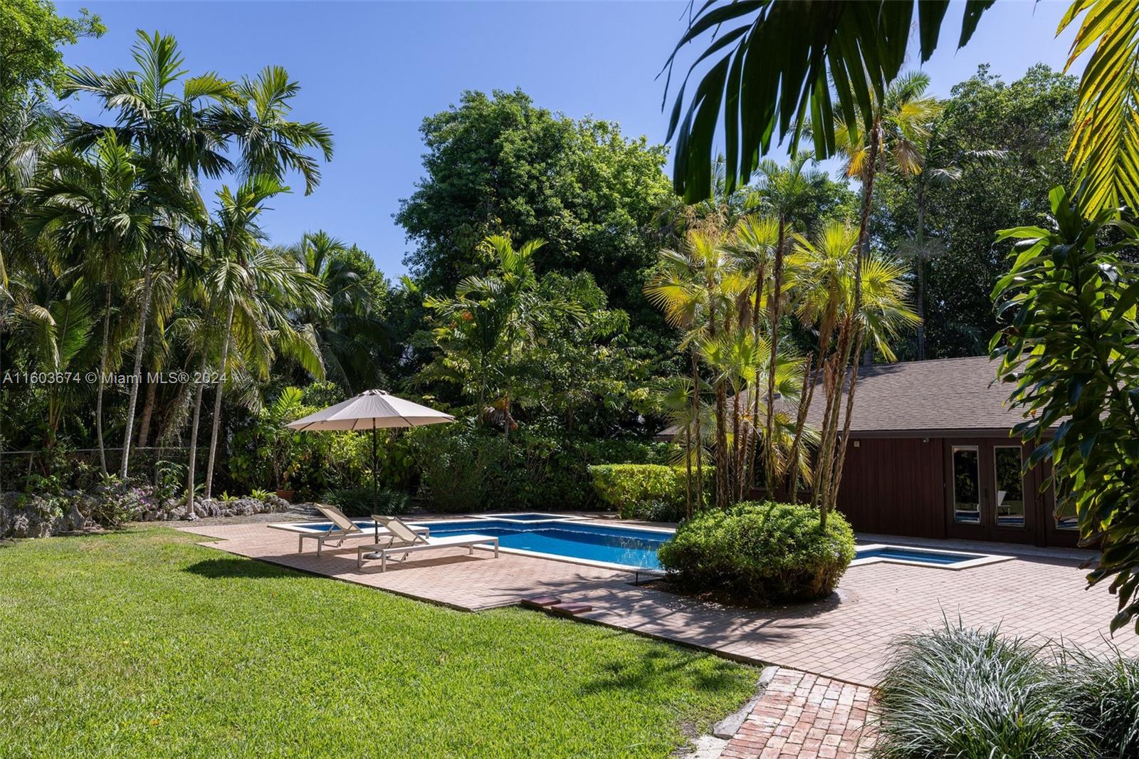 HAMMOCK PARK - Residential