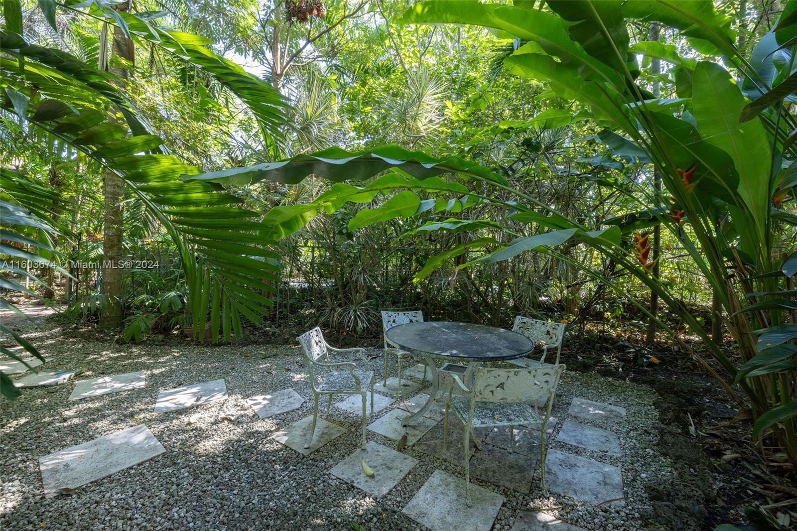 HAMMOCK PARK - Residential