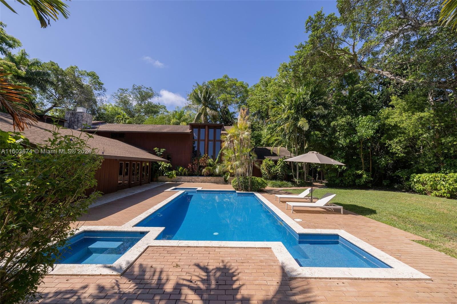 HAMMOCK PARK - Residential