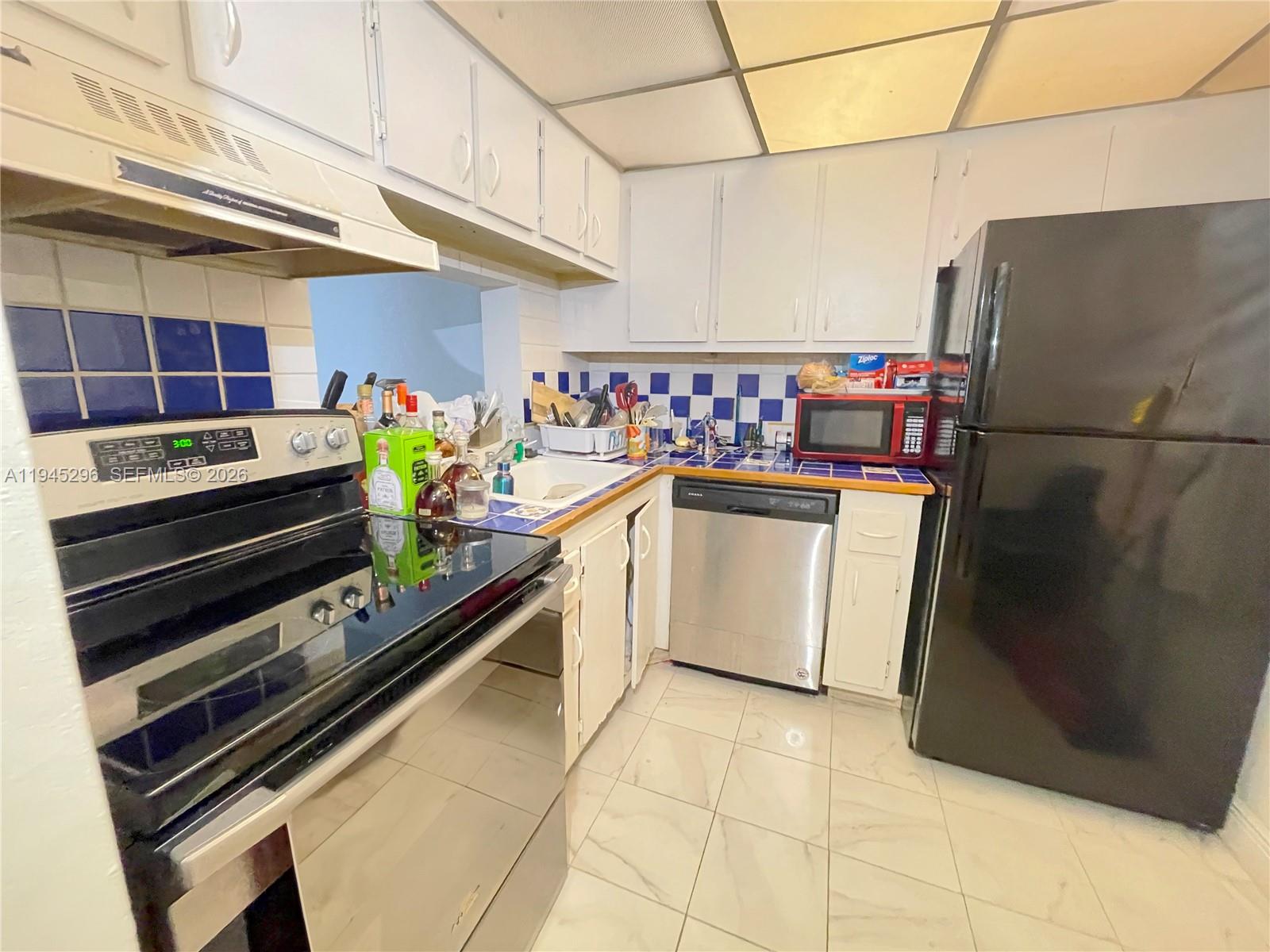 BROOKFIELD SQUARE CONDO - Residential