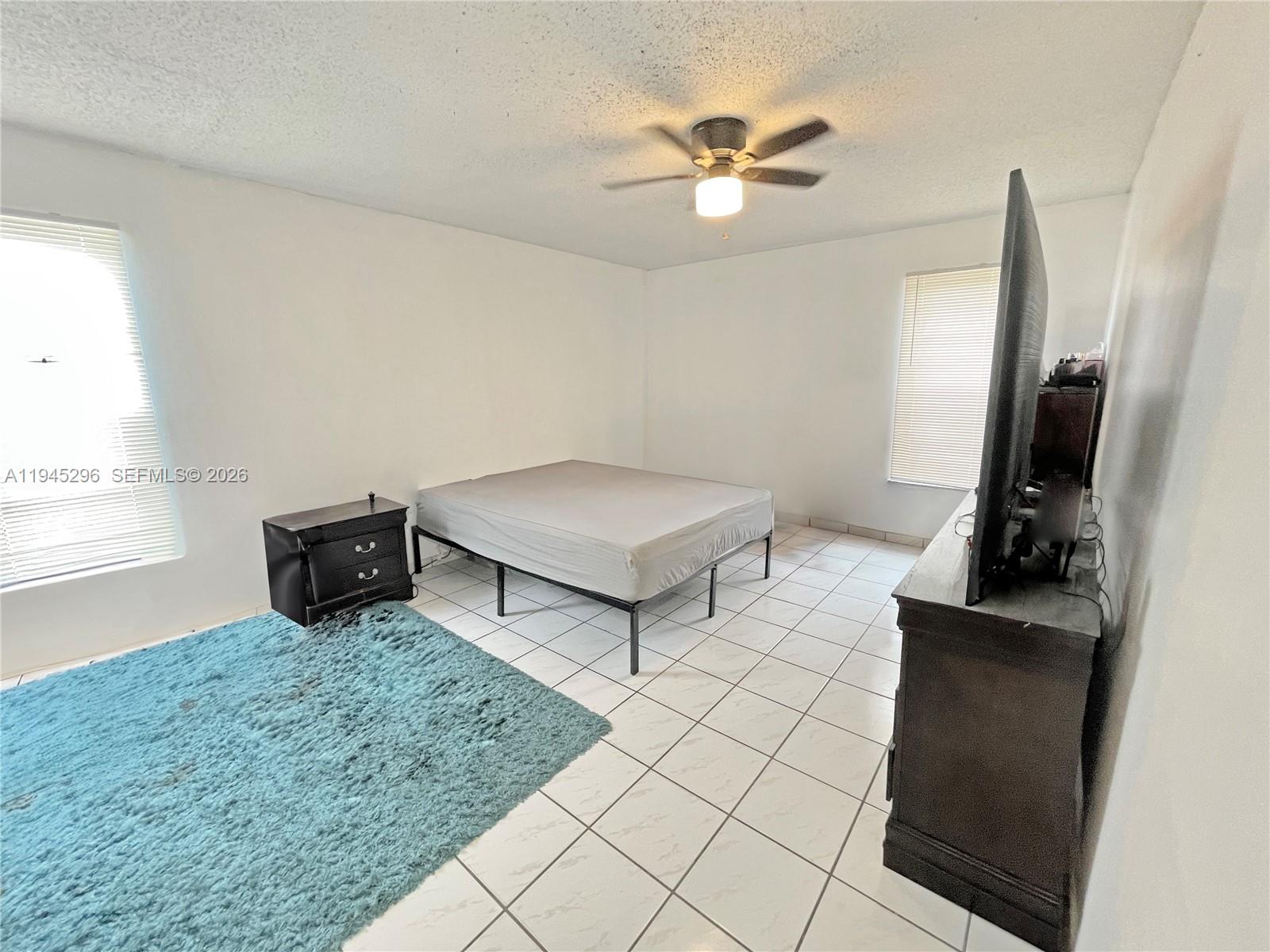 BROOKFIELD SQUARE CONDO - Residential