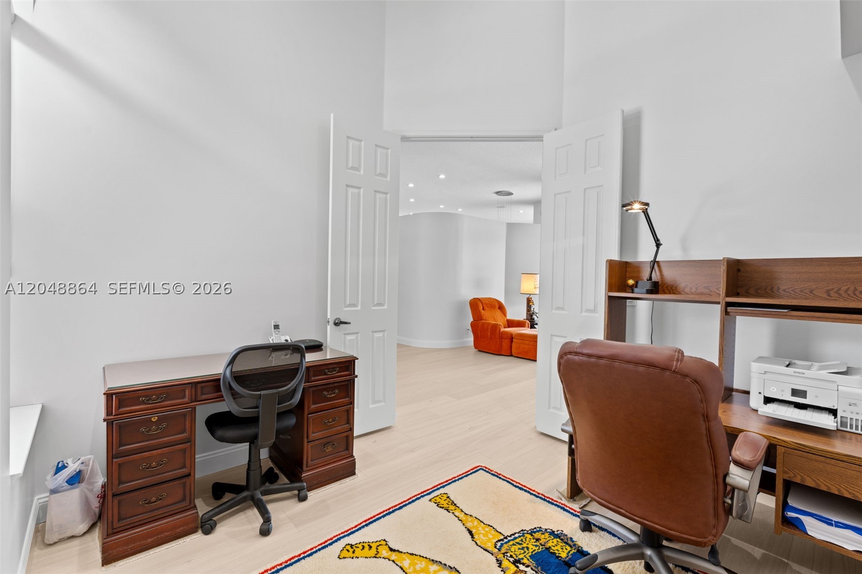 KENSINGTON - Residential