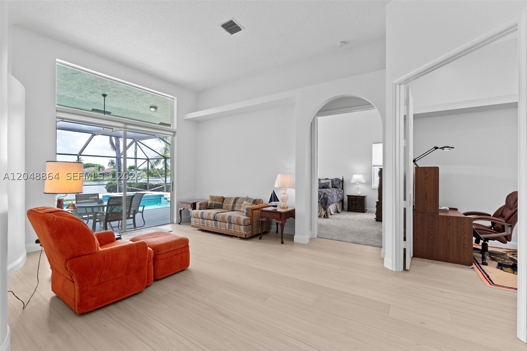 KENSINGTON - Residential