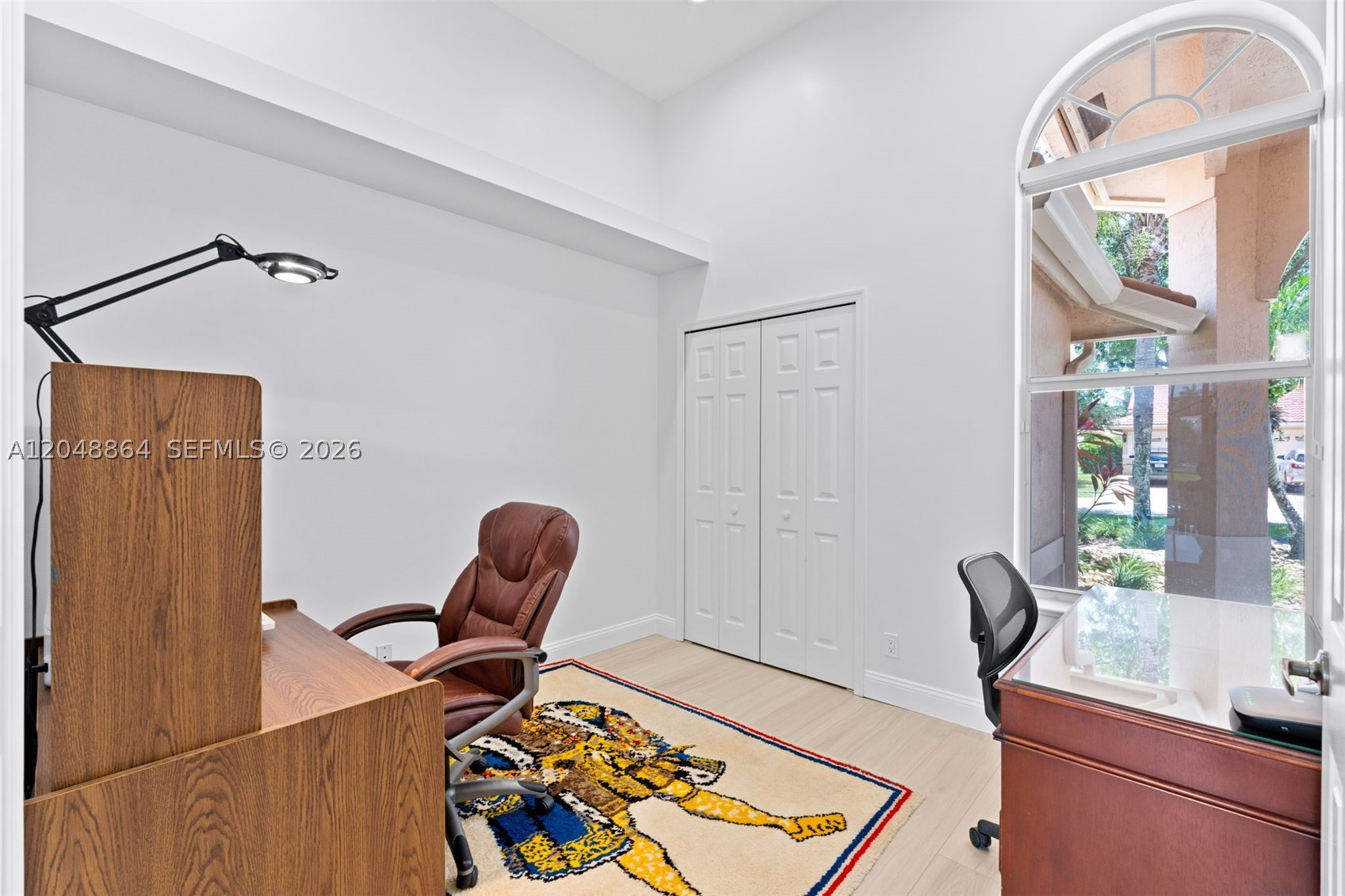 KENSINGTON - Residential