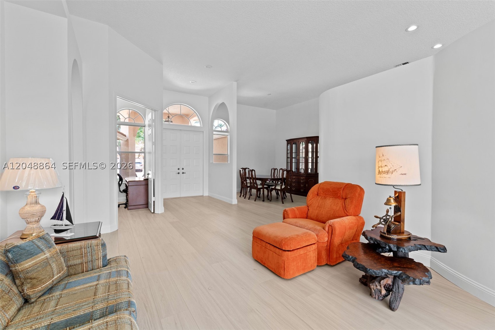 KENSINGTON - Residential