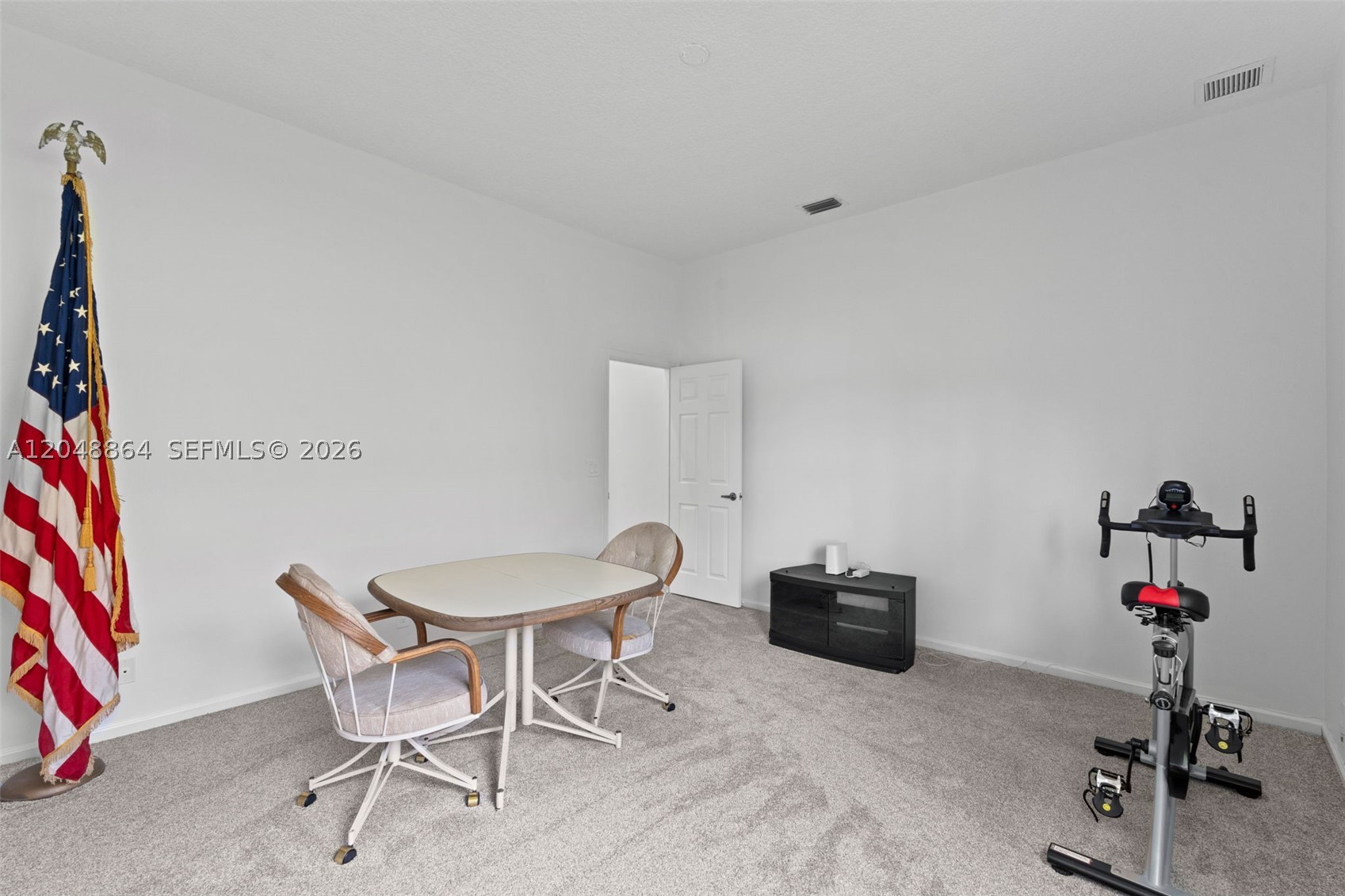 KENSINGTON - Residential