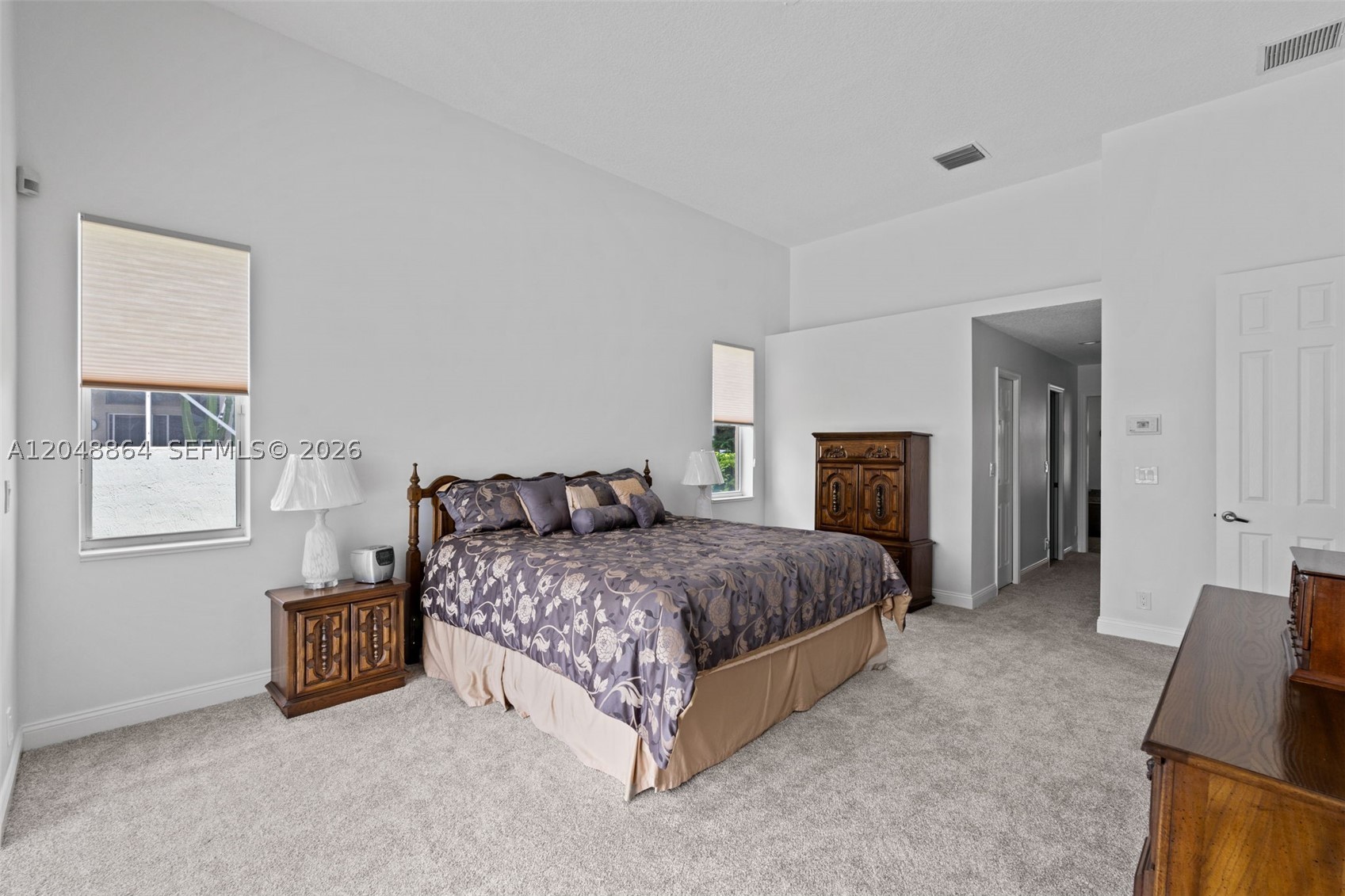 KENSINGTON - Residential