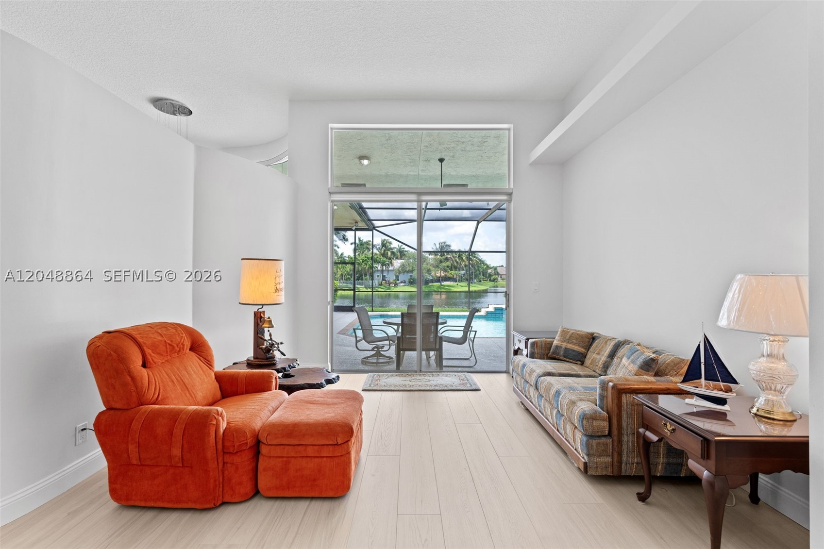 KENSINGTON - Residential