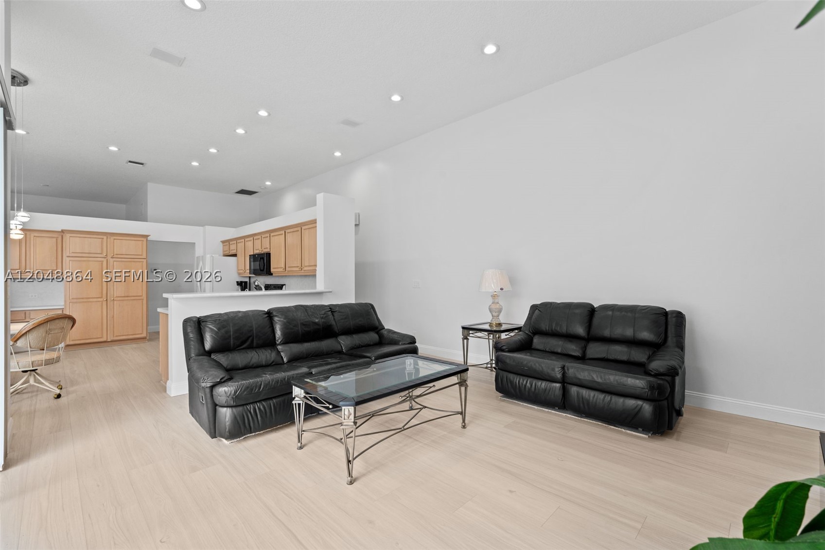KENSINGTON - Residential