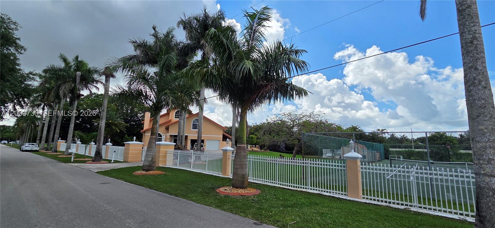 FLA FRUIT LANDS CO SUB NO - Residential