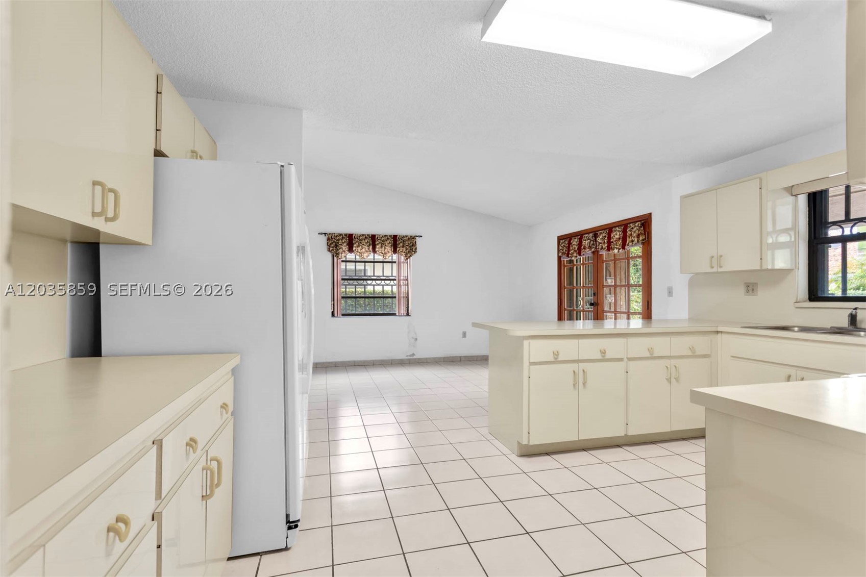 UNIVERSITY PARK WEST SEC - Residential