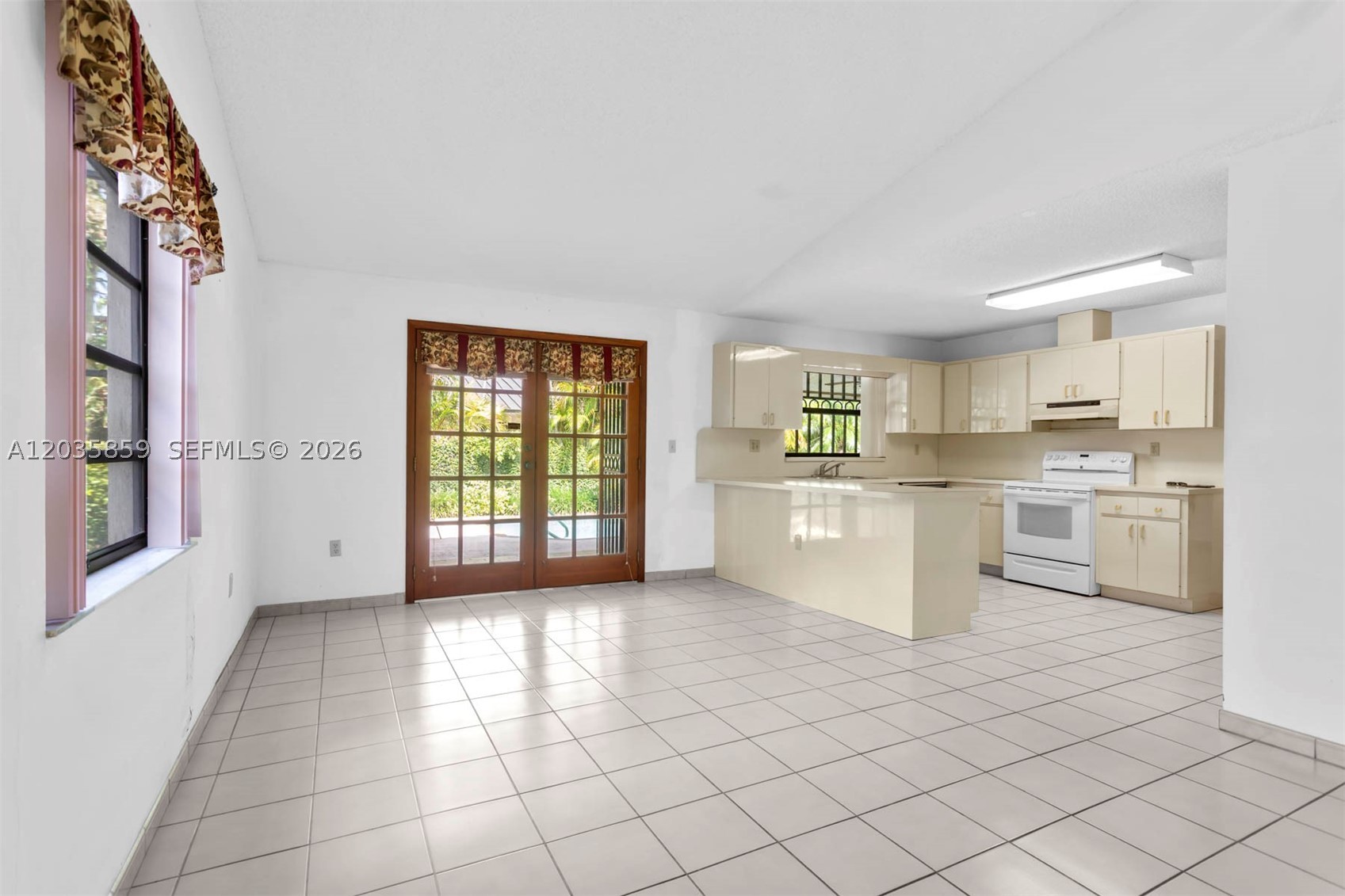 UNIVERSITY PARK WEST SEC - Residential
