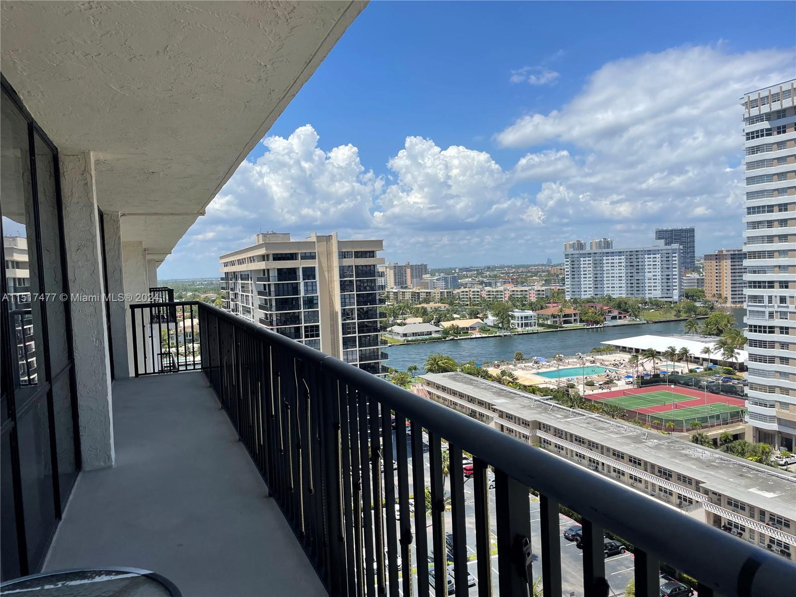 AVANT GARDE CONDO - Residential Lease