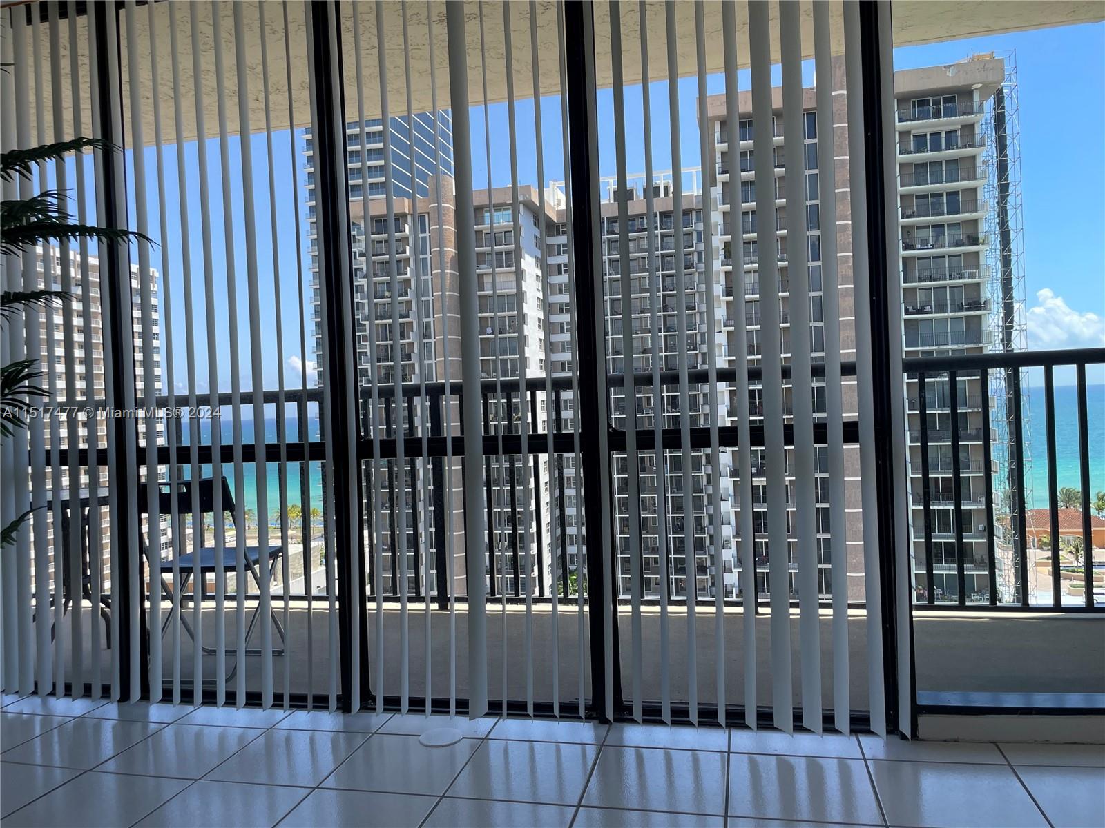 AVANT GARDE CONDO - Residential Lease