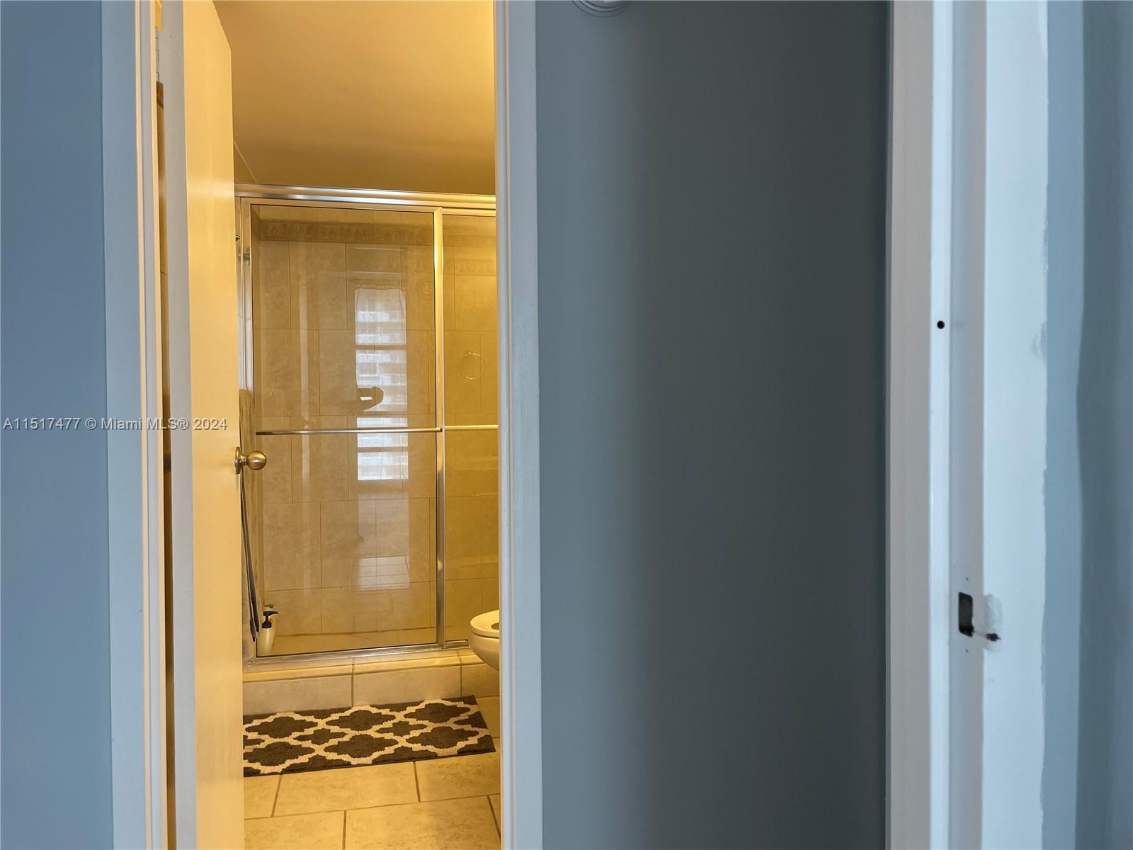 AVANT GARDE CONDO - Residential Lease