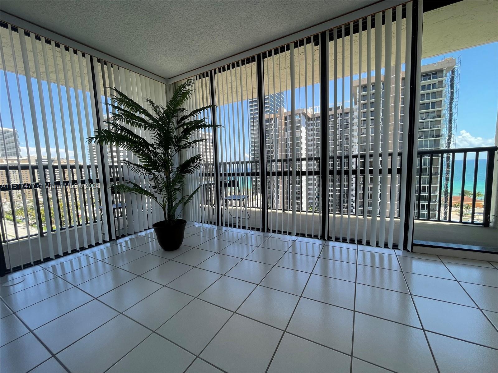 AVANT GARDE CONDO - Residential Lease