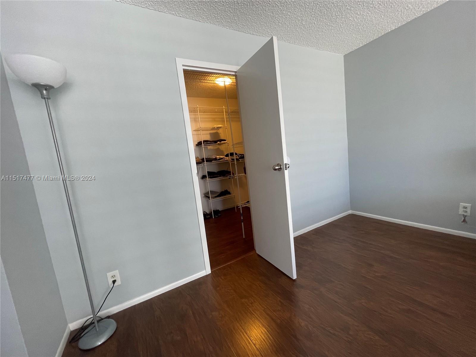 AVANT GARDE CONDO - Residential Lease