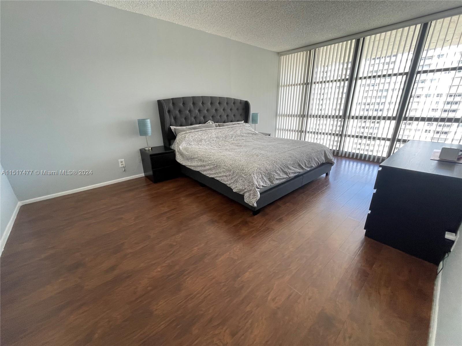 AVANT GARDE CONDO - Residential Lease