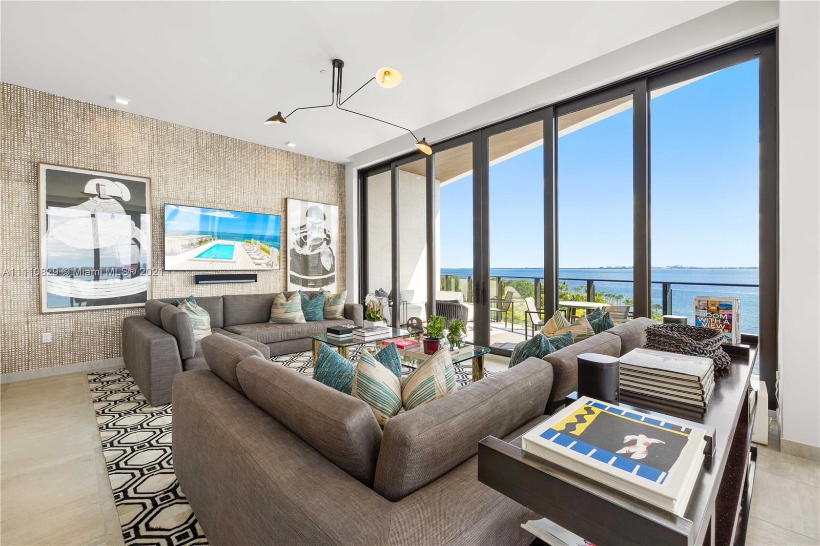 Fairchild Coconut Grove - Residential