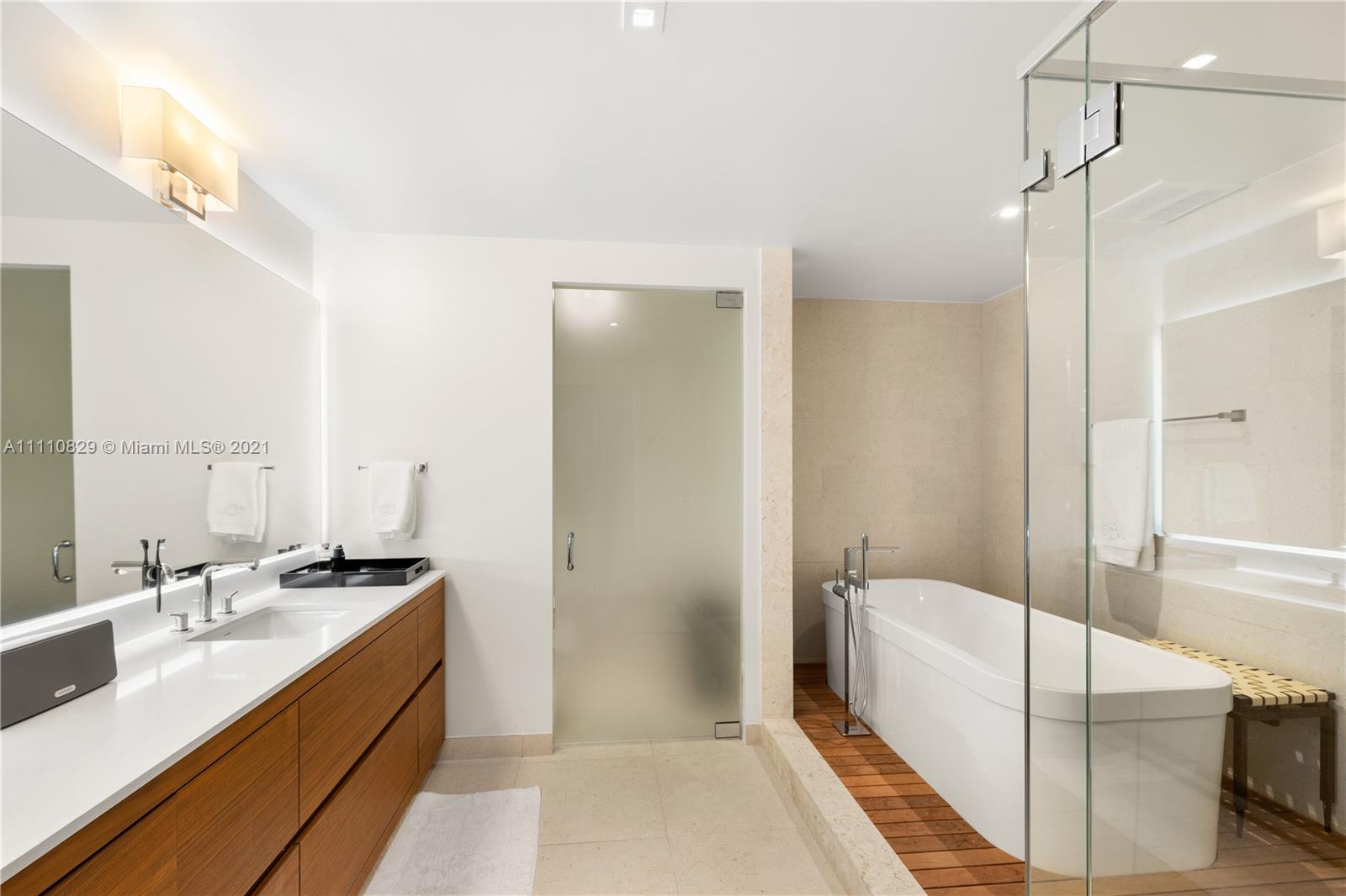 Fairchild Coconut Grove - Residential